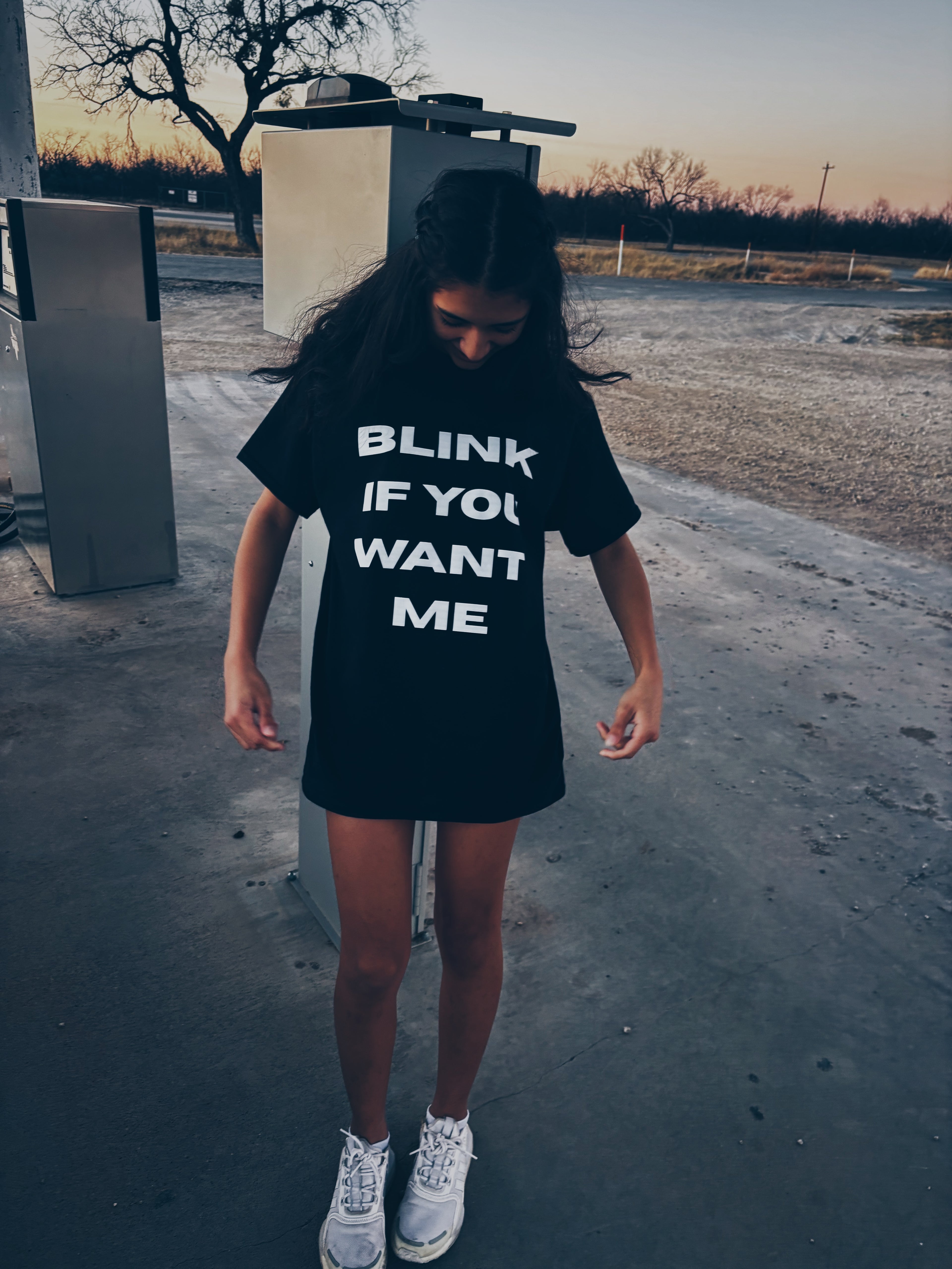 blink if you want me tee
